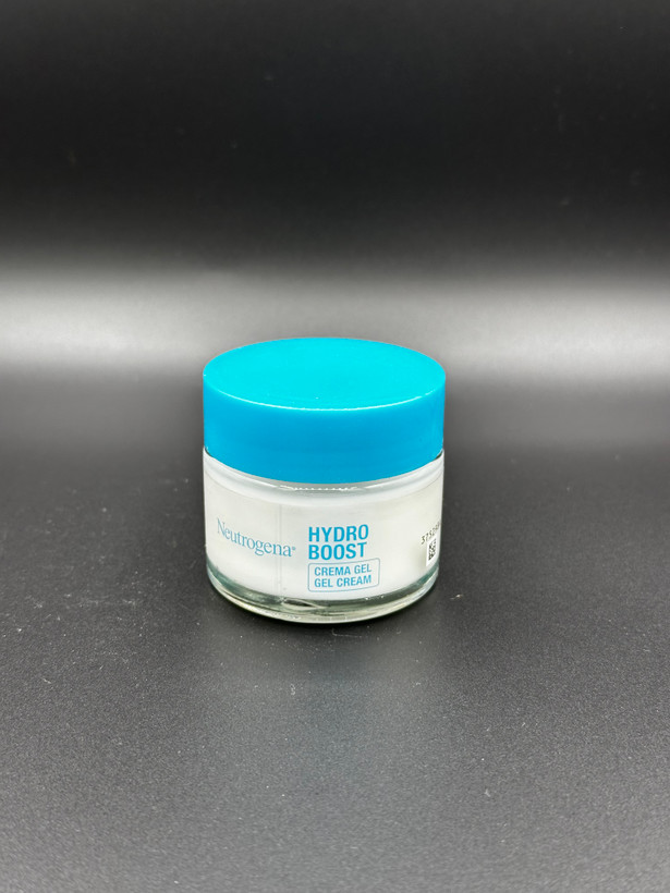 ژل کرم آبرسان هیدروبوست نوتروژینا