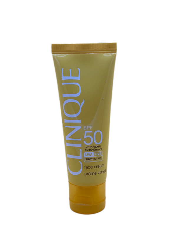 ضد آفتاب کلینیک