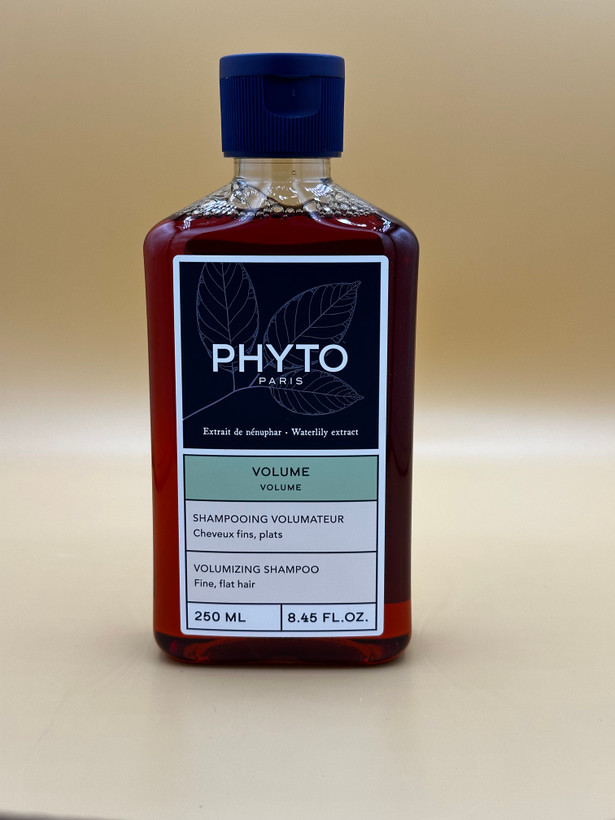 خرید شامپو حجم دهنده موهای نازک